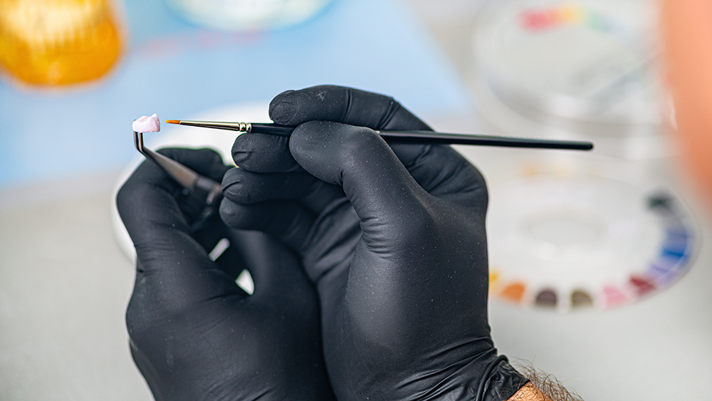 Crowns: Transforming Your Smile through Cosmetic Dentistry